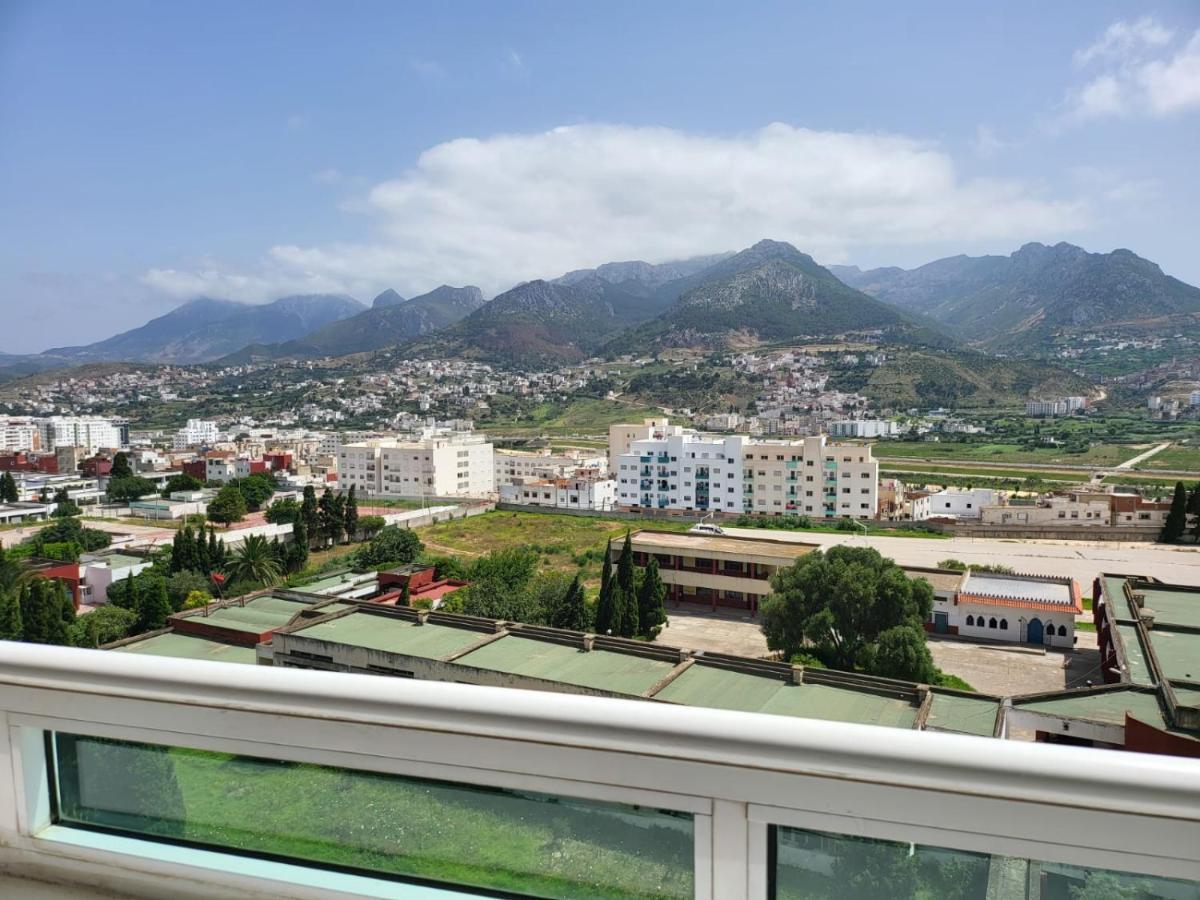 Vaste Appartement Au Centre De เทโทอัน ภายนอก รูปภาพ