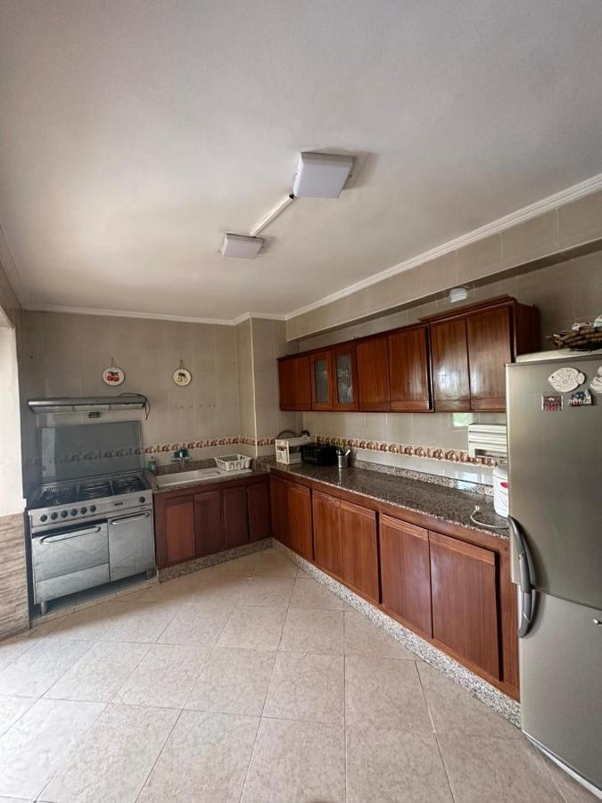 Vaste Appartement Au Centre De เทโทอัน ภายนอก รูปภาพ