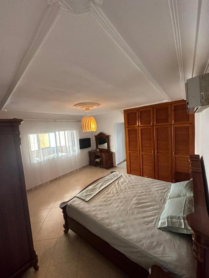 Vaste Appartement Au Centre De เทโทอัน ภายนอก รูปภาพ